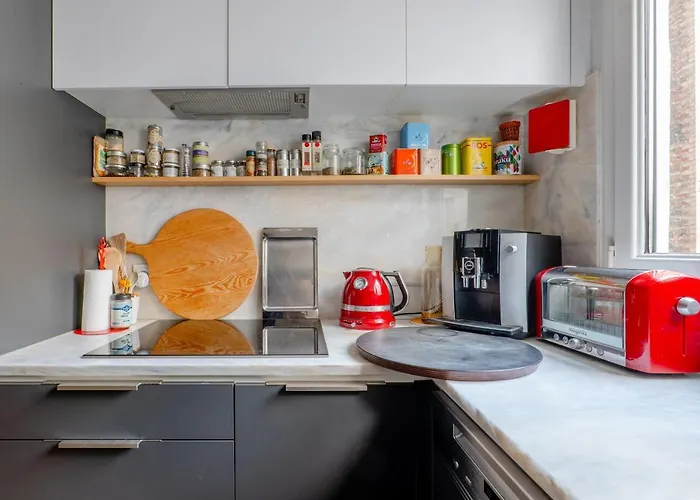 Apartment Veeve - Mid-century Maestro Paris