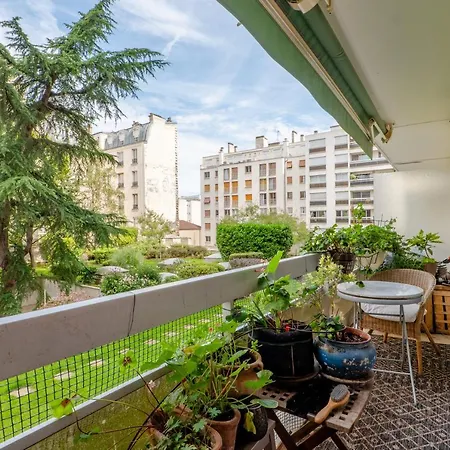 Veeve - Mid-century Maestro Paris